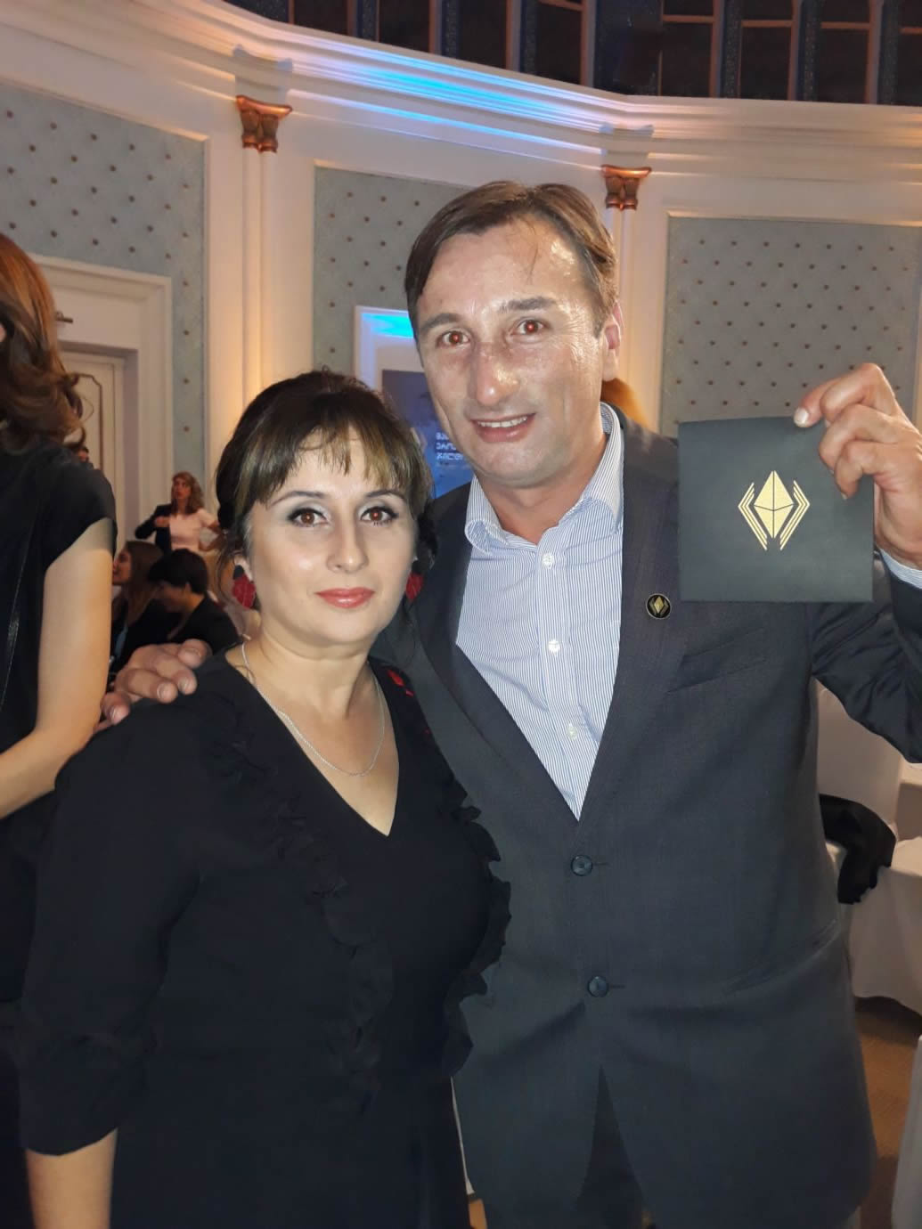 ნანა დემუროვი და მასწავლებლის ეროვნული ჯილდოს 2017 წლის გამარჯვებული ლადო აფხაზავა
